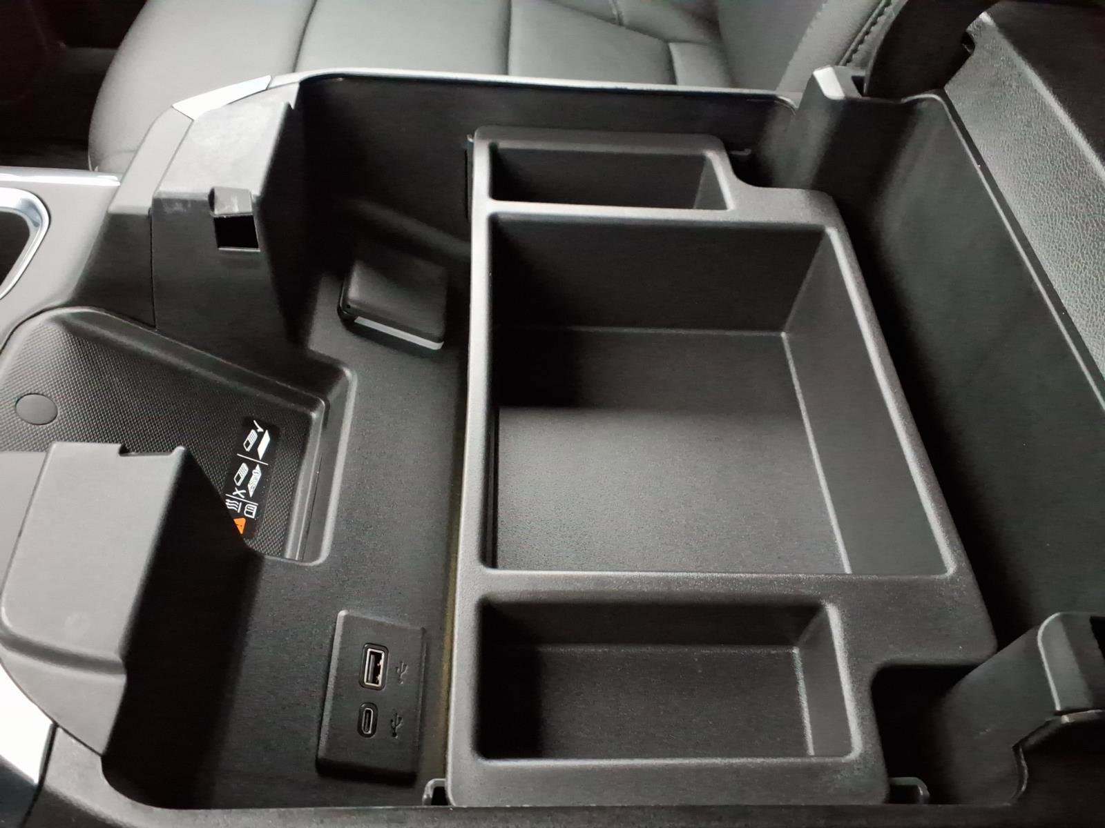 Used 2024 GMC Sierra 1500 SLT w/ SLT Convenience Package image 30