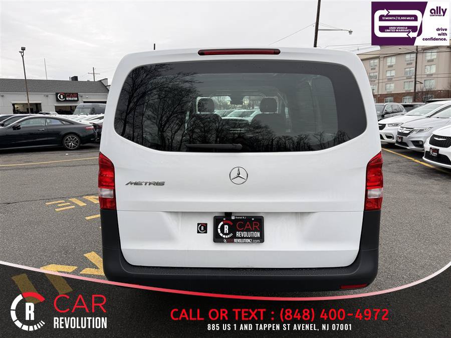 Used 2022 Mercedes-Benz Metris image 5