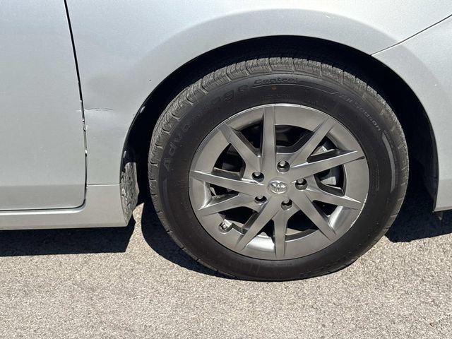 Used 2016 Toyota Prius V Four FWD image 9