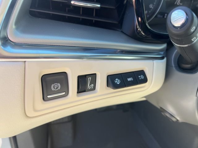 New 2026 Cadillac XT5 Premium Luxury w/ Driver Assist Package image 18