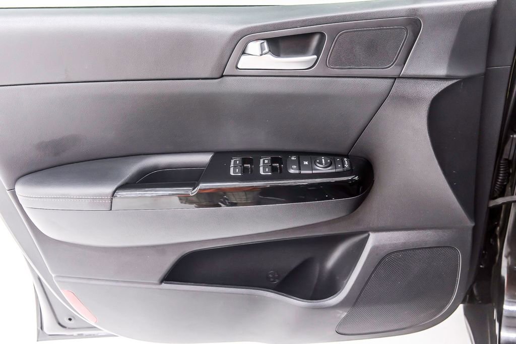 Used 2022 Kia Sportage EX image 26