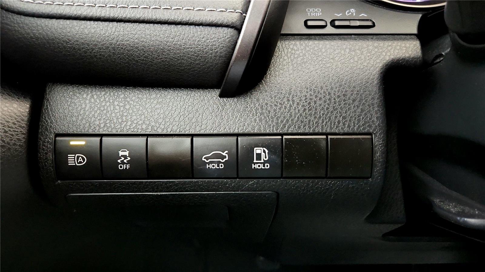 Certified 2023 Toyota Camry SE image 32