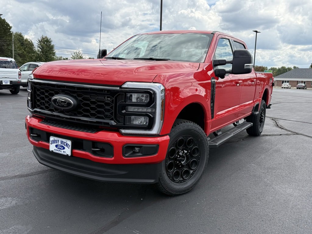 New 2026 Ford F250 Lariat w/ Black Appearance Package image 27