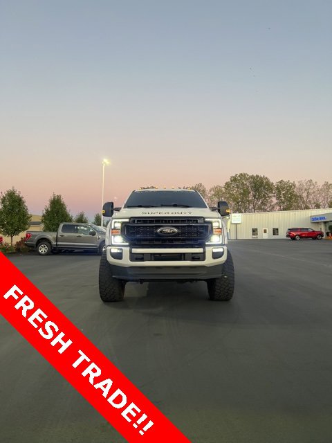 Used 2021 Ford F250 Lariat image 2