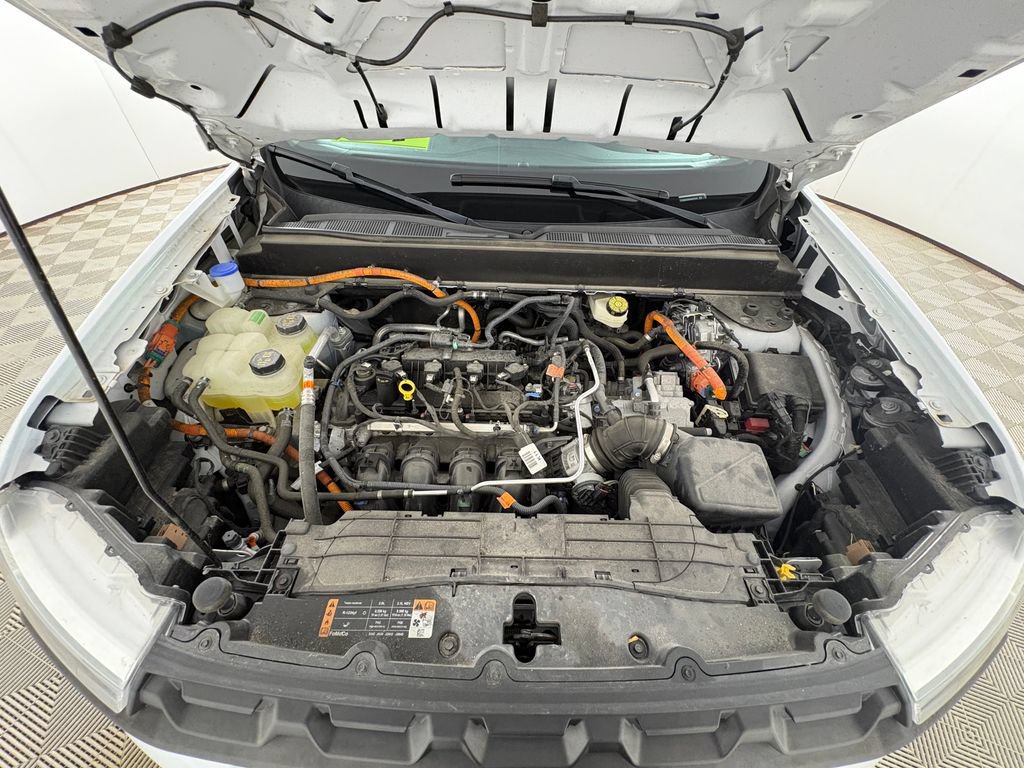 Certified 2023 Ford Maverick XL FWD image 32