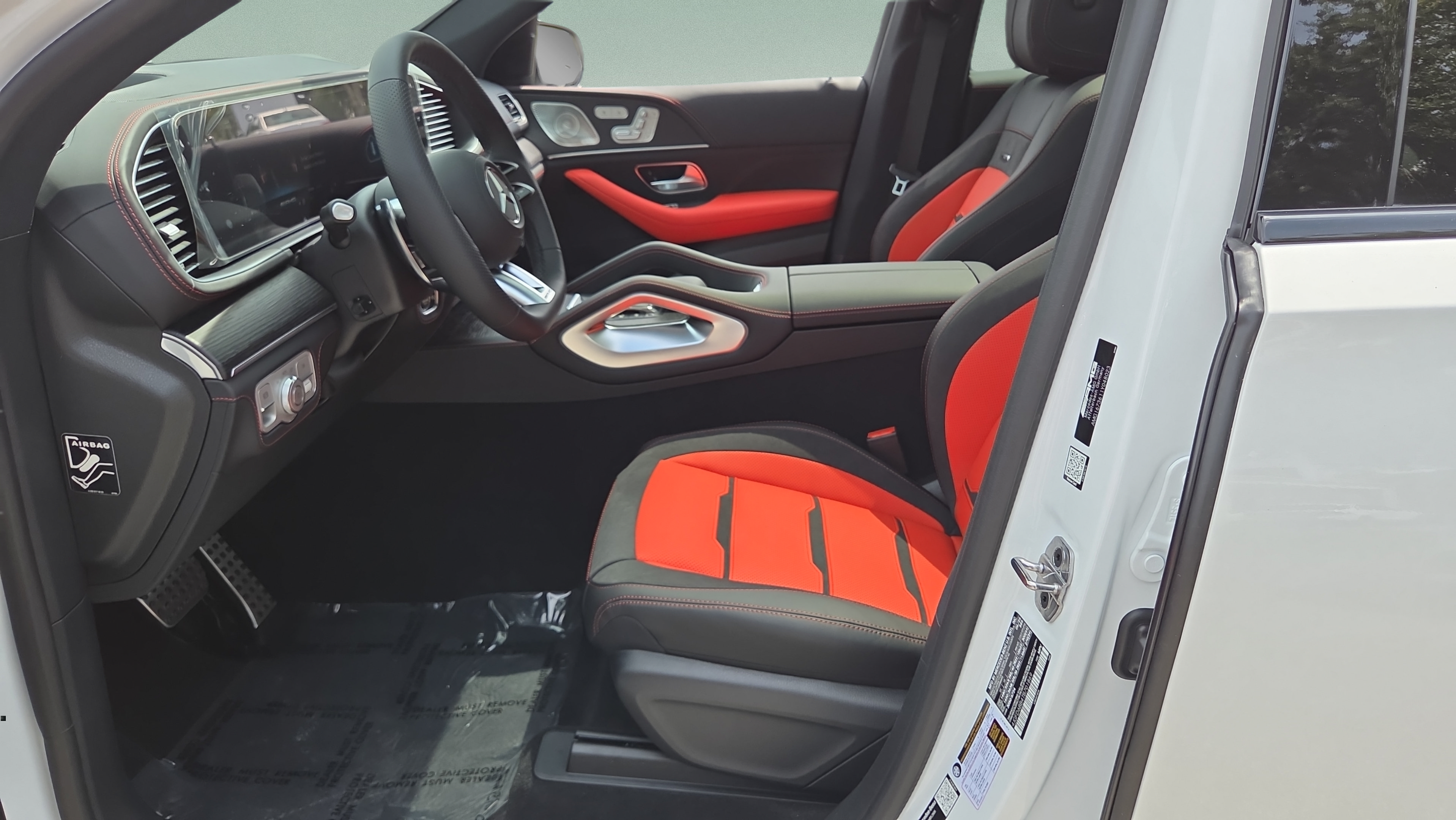 New 2026 Mercedes-Benz GLE 53 AMG 4MATIC Coupe image 9
