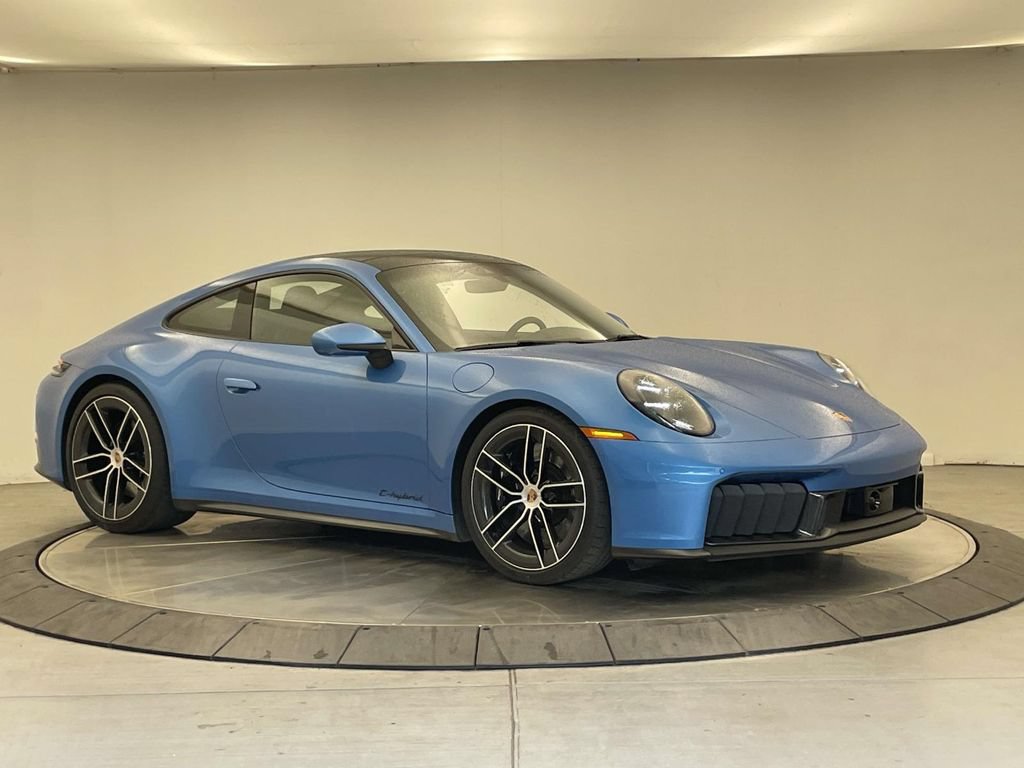Certified 2026 Porsche 911 Carrera GTS RWD image 9