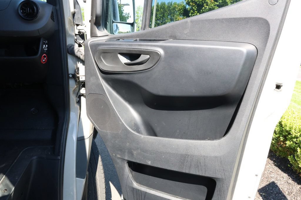 Used 2024 Mercedes-Benz Sprinter 2500 image 26