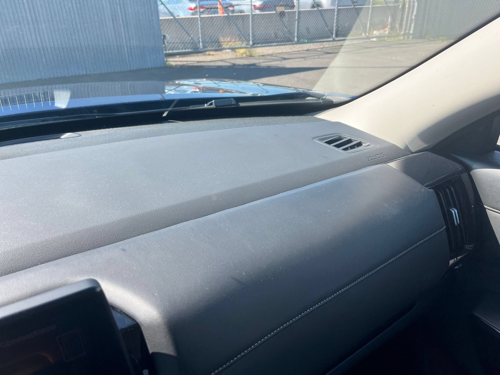 Used 2026 Nissan Pathfinder SV FWD image 37