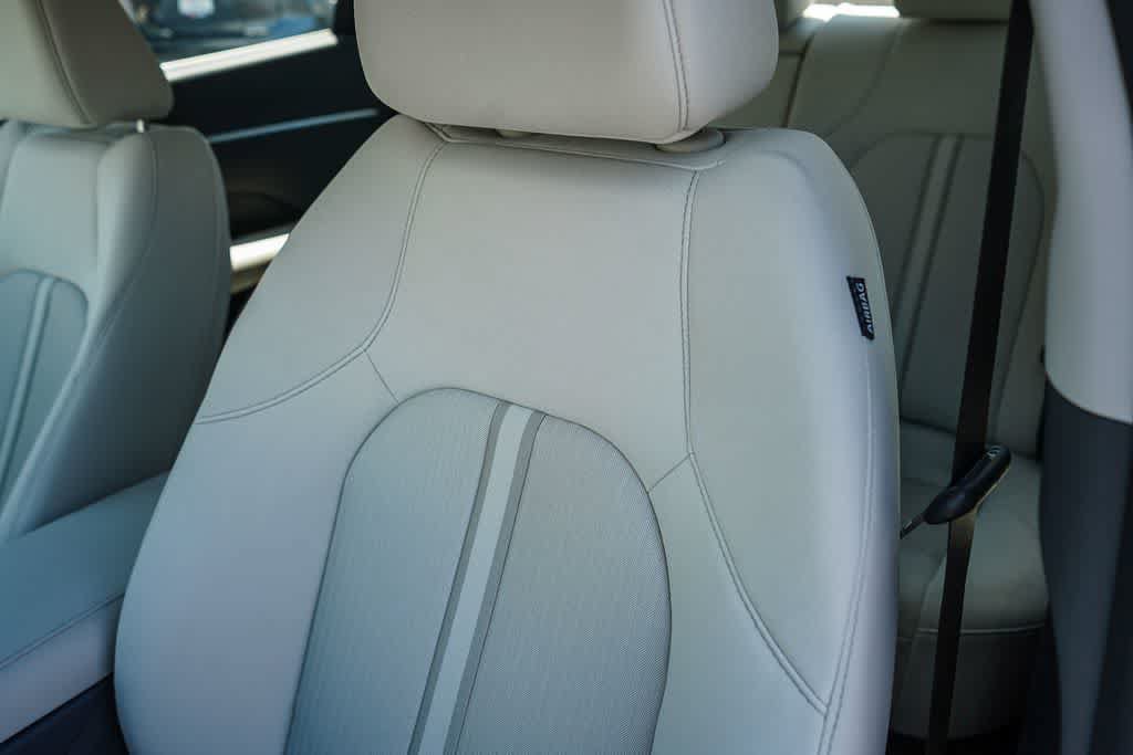 New 2026 Hyundai Sonata SEL FWD image 24
