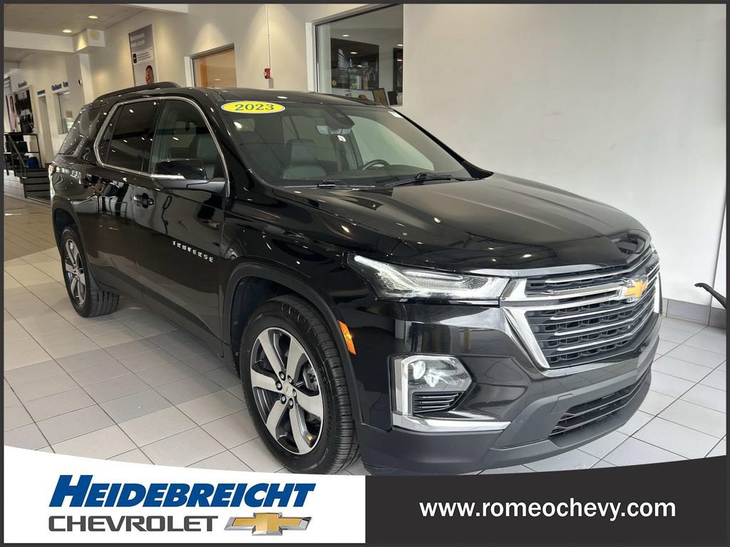 Certified 2023 Chevrolet Traverse LT w/ LT Premium Package
