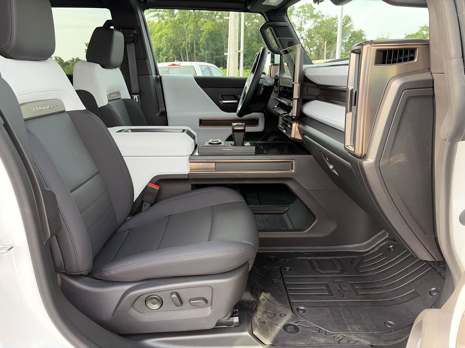Used 2025 GMC Hummer EV 3X AWD/4WD image 20