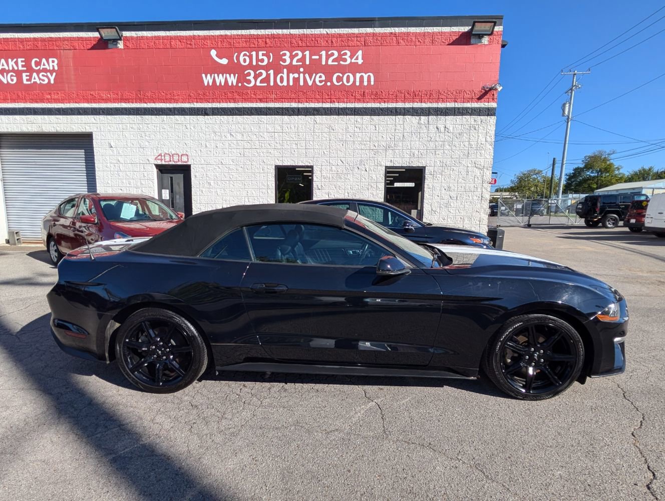 Used 2018 Ford Mustang Premium w/ Black Accent Package image 5