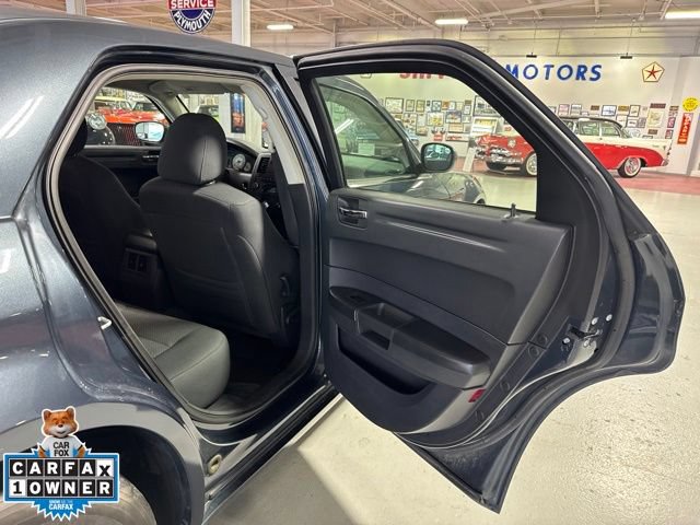 Used 2008 Chrysler 300 LX RWD image 36