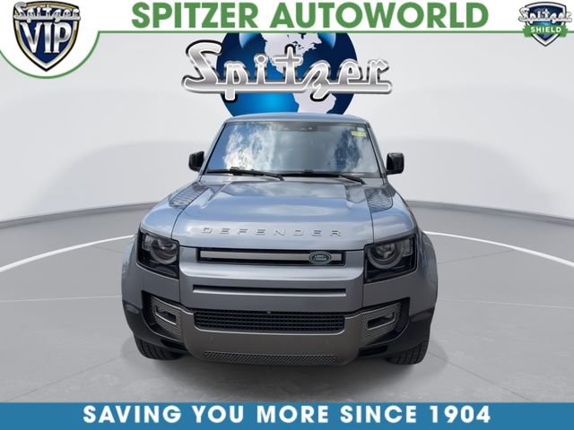 Used 2021 Land Rover Defender 110 X-Dynamic SE AWD/4WD image 3
