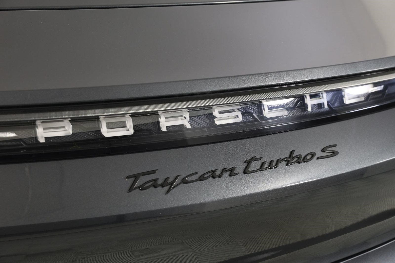 Certified 2020 Porsche Taycan Turbo S AWD/4WD image 22