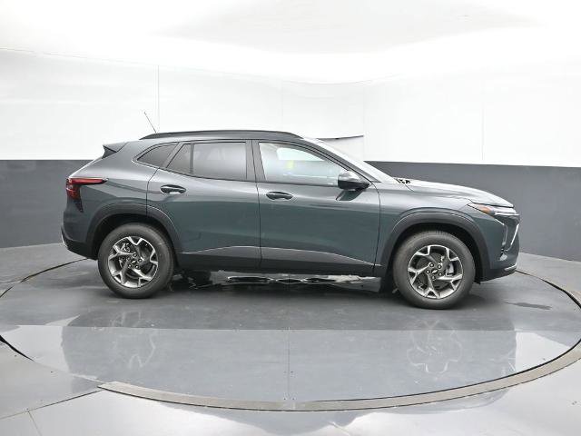 New 2026 Chevrolet Trax LT w/ Driver Confidence Package image 6