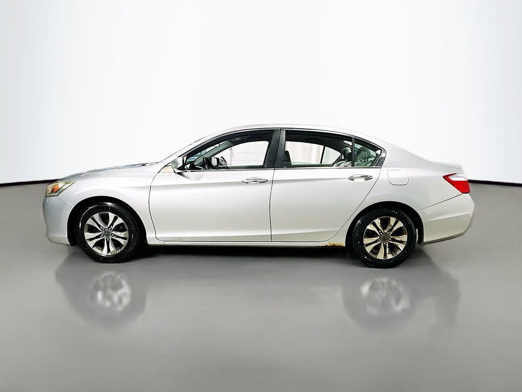 Used 2013 Honda Accord LX image 5
