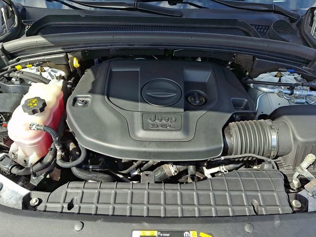 Used 2022 Jeep Grand Cherokee Overland image 28