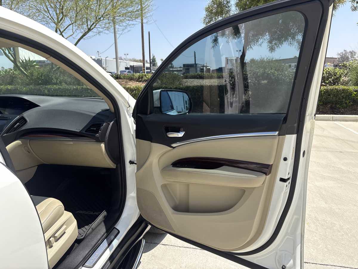 Used 2015 Acura MDX FWD image 18