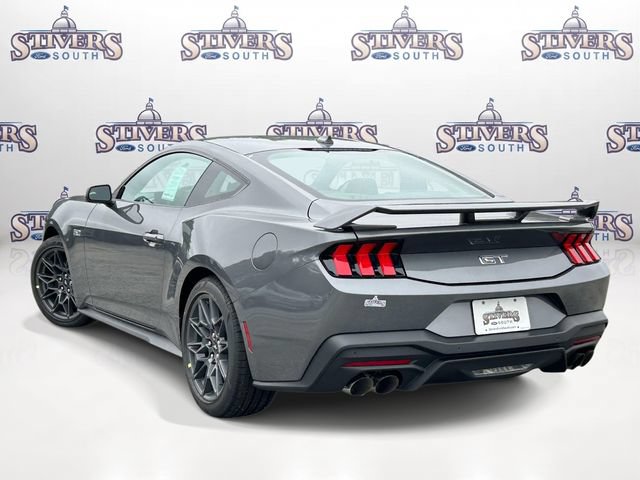 New 2026 Ford Mustang GT w/ GT Performance Package RWD image 4