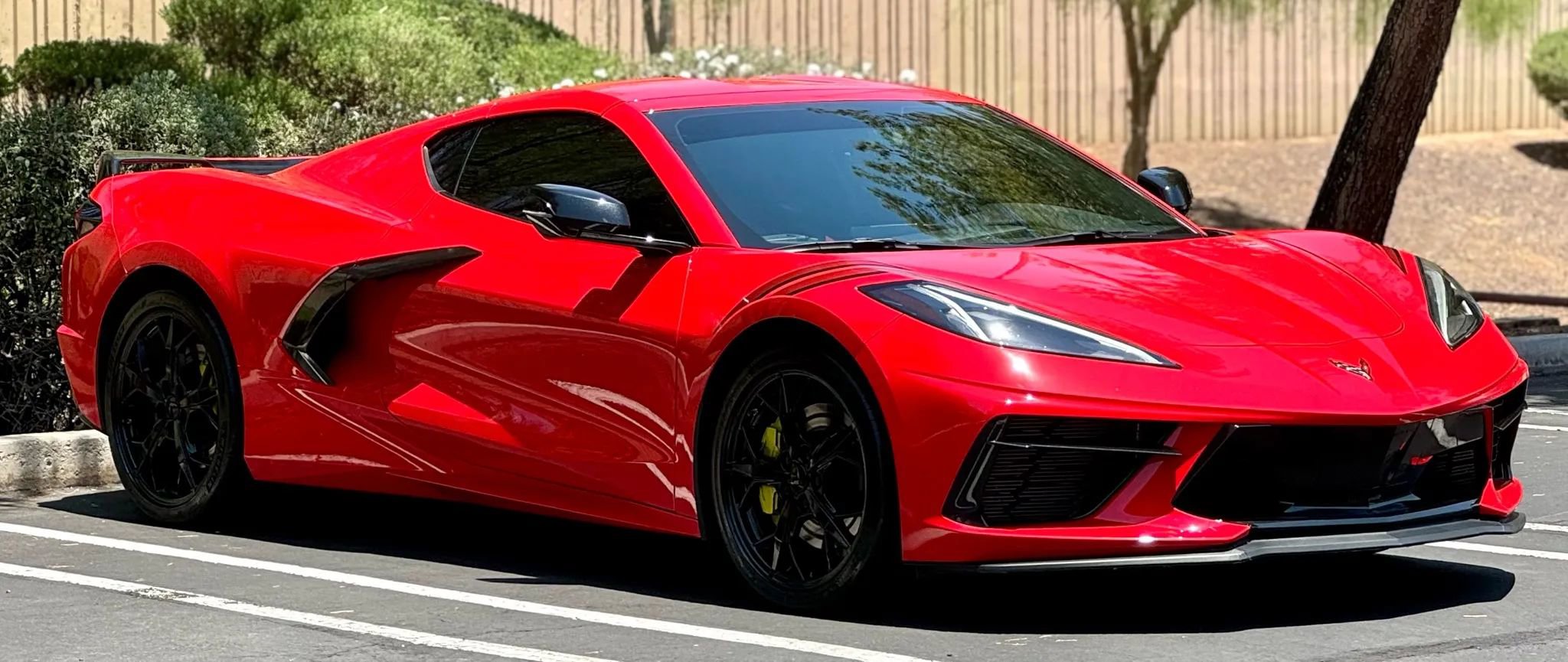 Used 2020 Chevrolet Corvette Stingray Coupe w/ Z51 Performance Package image 1