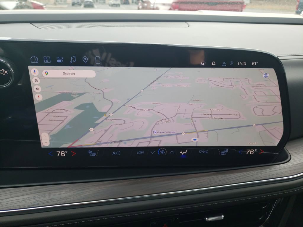 New 2026 Chevrolet Suburban Z71 w/ Comfort Package image 18