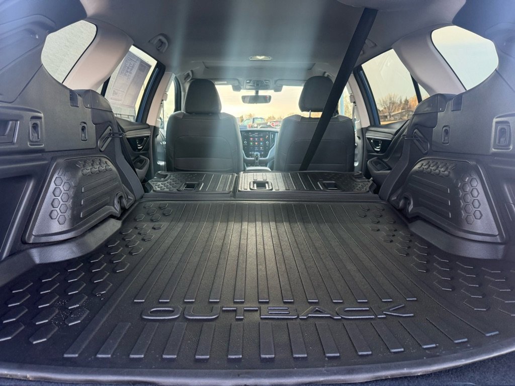 Used 2022 Subaru Outback Onyx Edition XT image 12