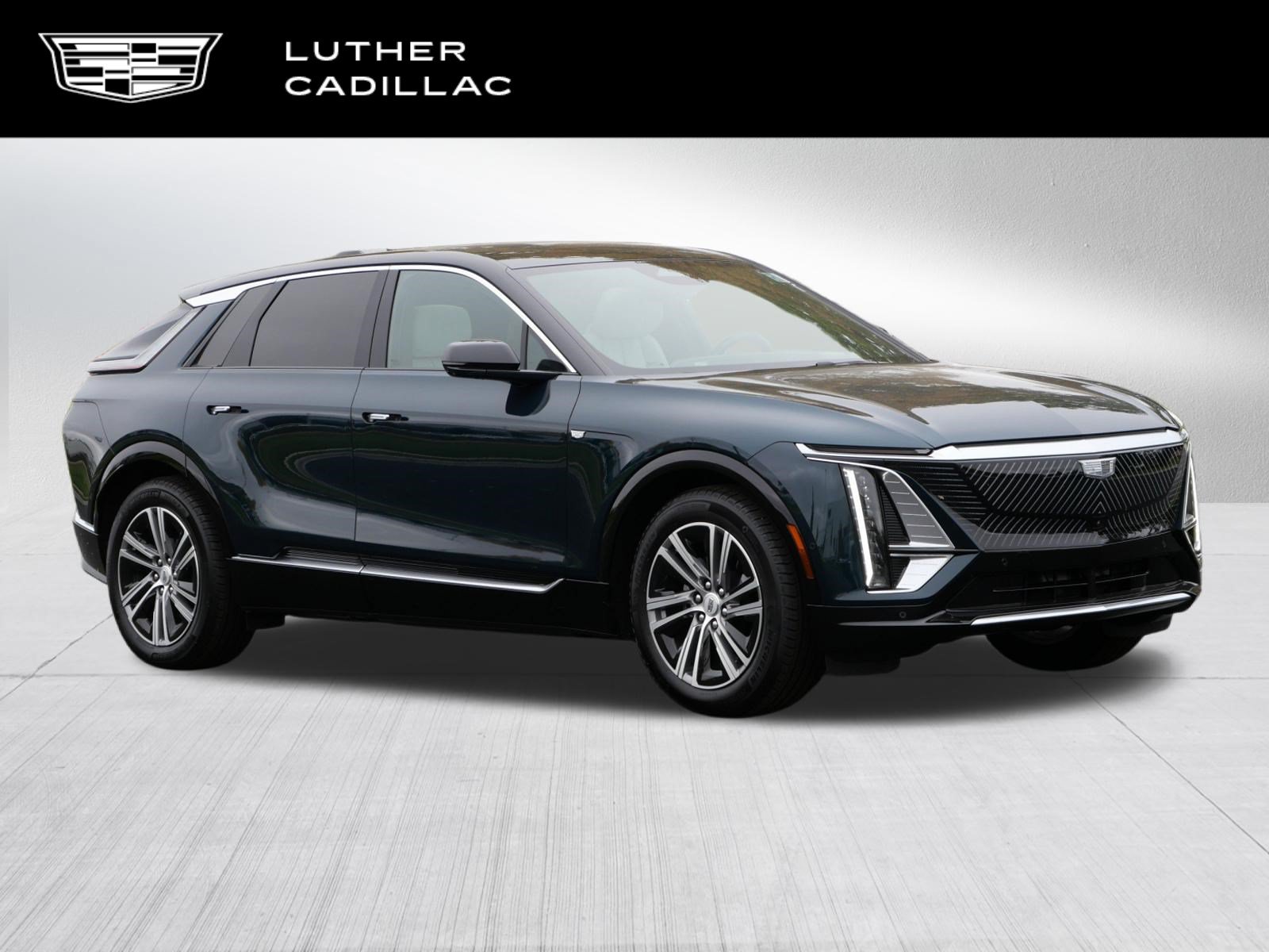 Used 2026 Cadillac Lyriq Luxury w/ LPO, Floor Liner Package