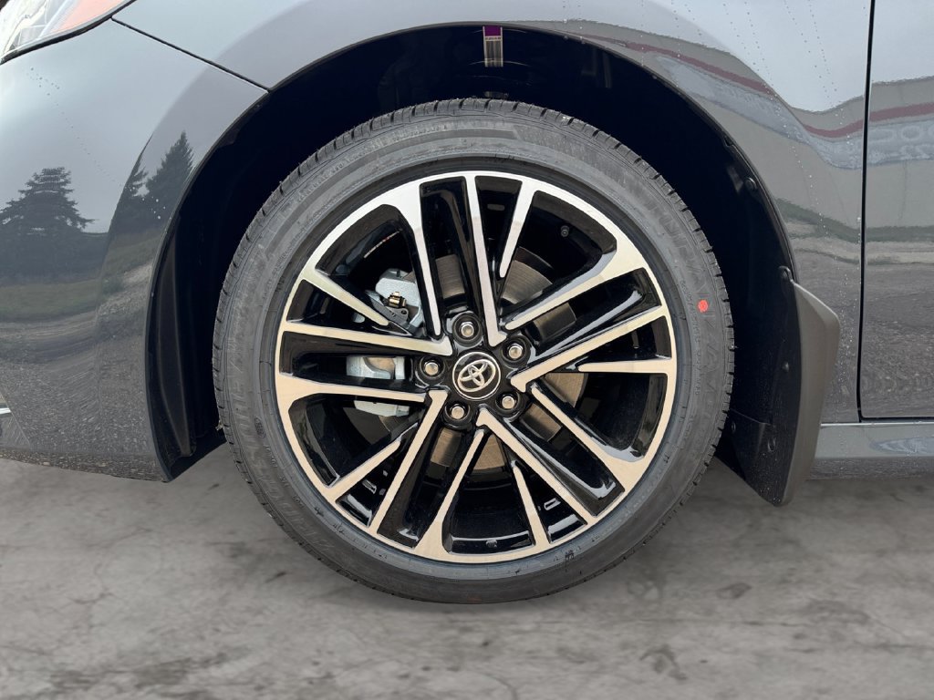 New 2026 Toyota Camry XLE w/ Premium Plus Package AWD/4WD image 9