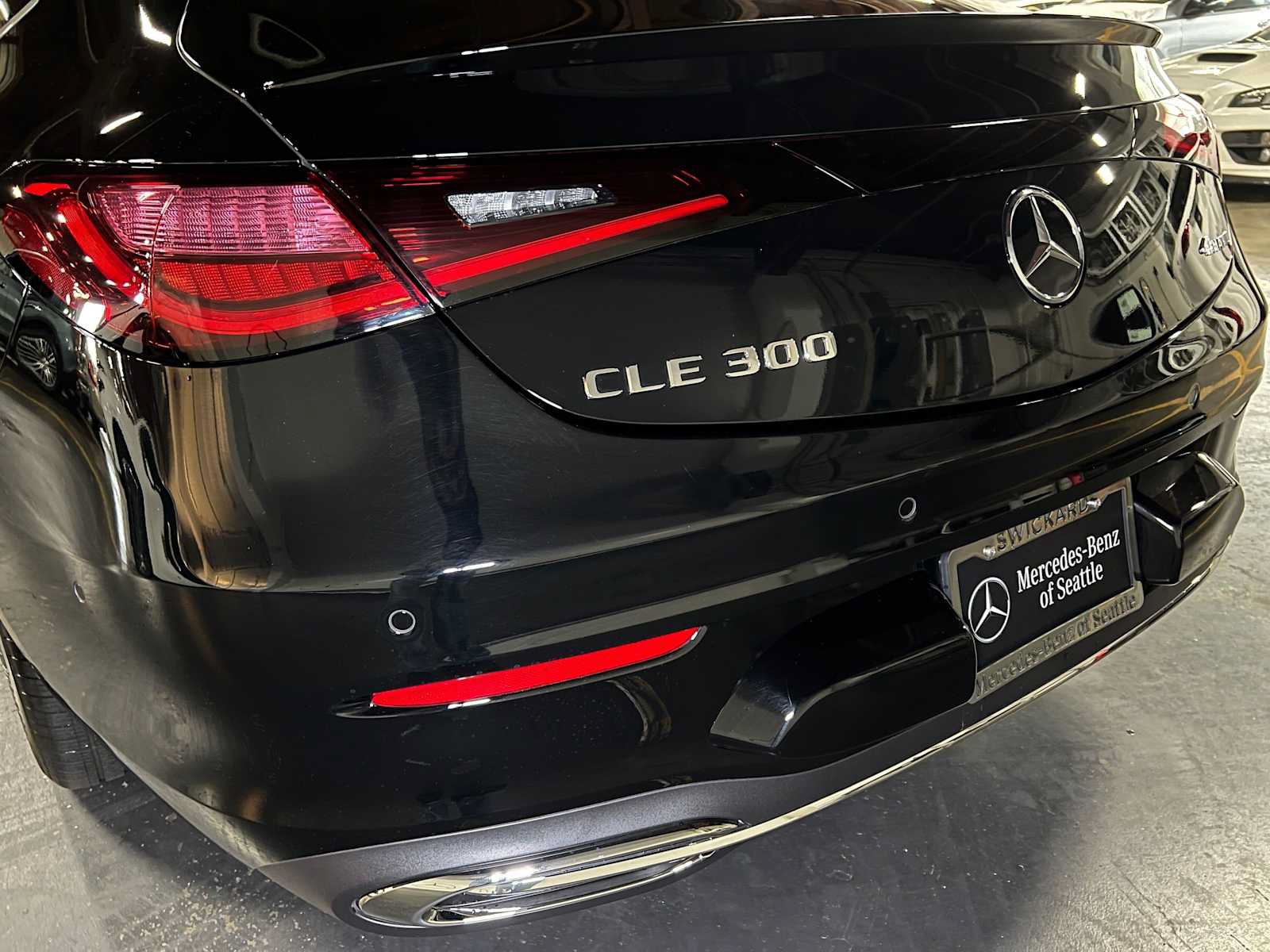 Used 2026 Mercedes-Benz CLE 300 4MATIC Coupe image 14