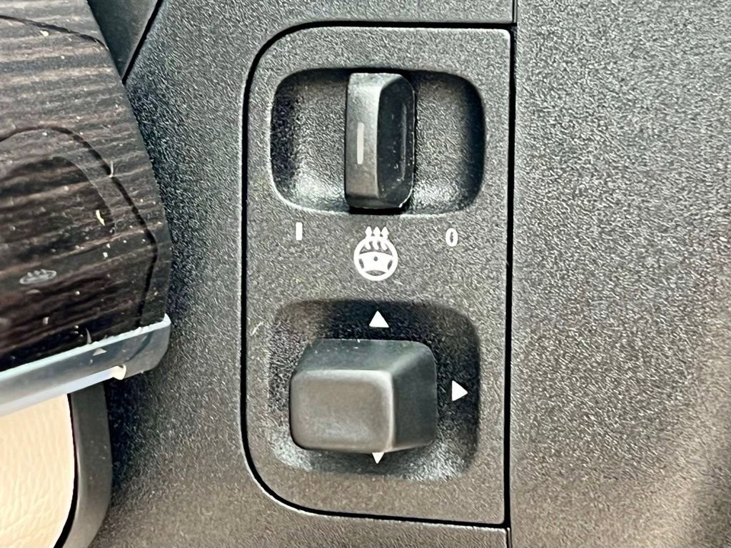 Certified 2025 Mercedes-Benz GLE 350 4MATIC image 35