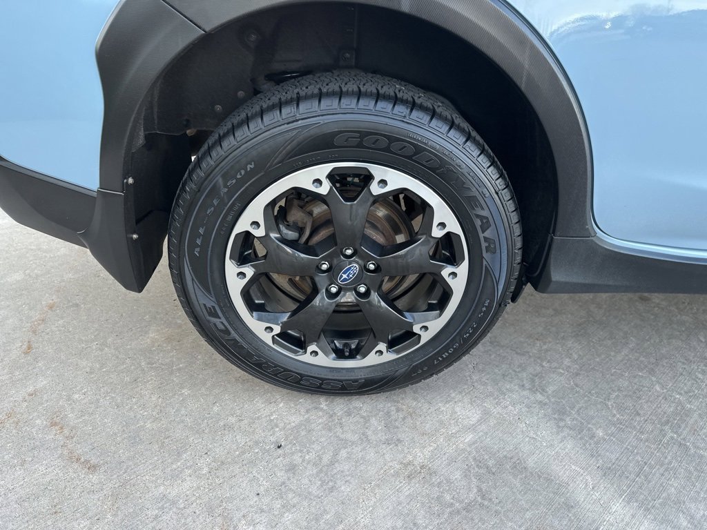 Used 2023 Subaru Crosstrek 2.0i image 14