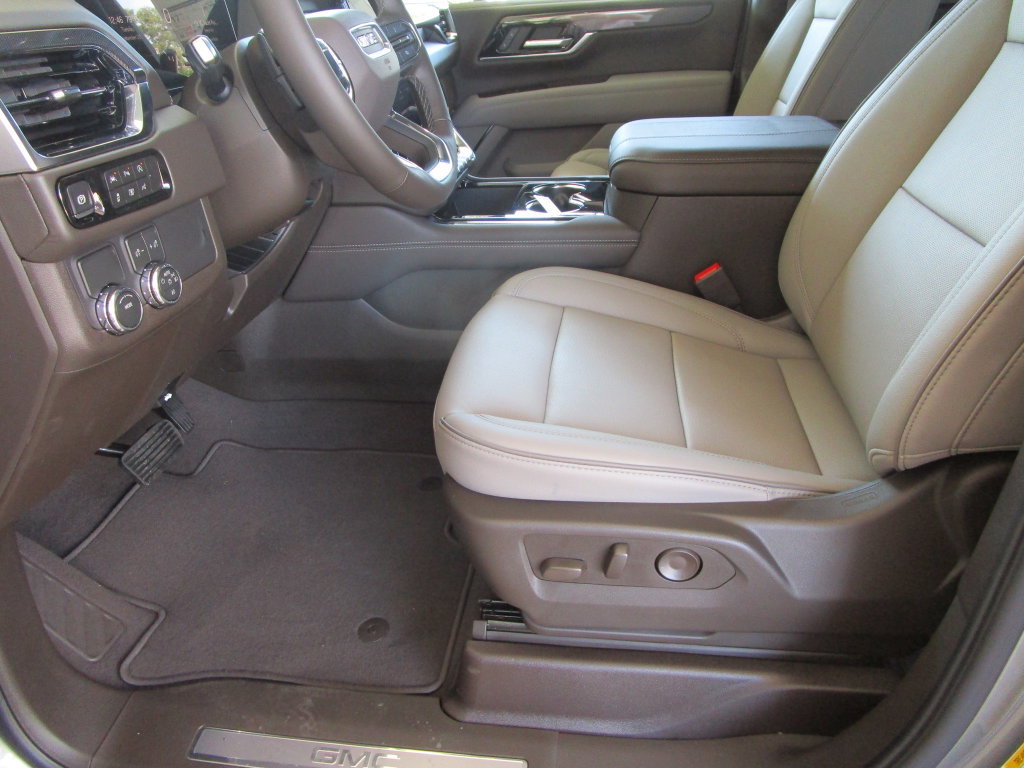 New 2027 GMC Yukon XL Elevation w/ Technology Package RWD image 23