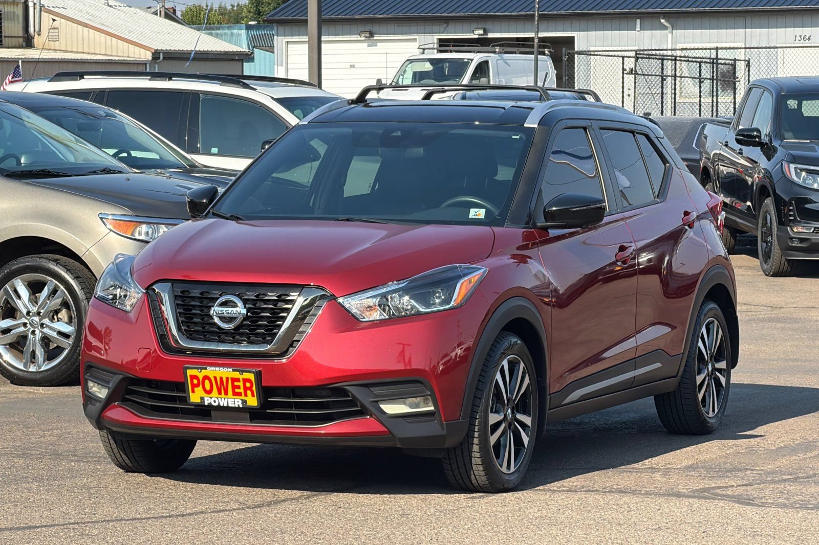 Used 2020 Nissan Kicks SR w/ SR Premium Package FWD image 7