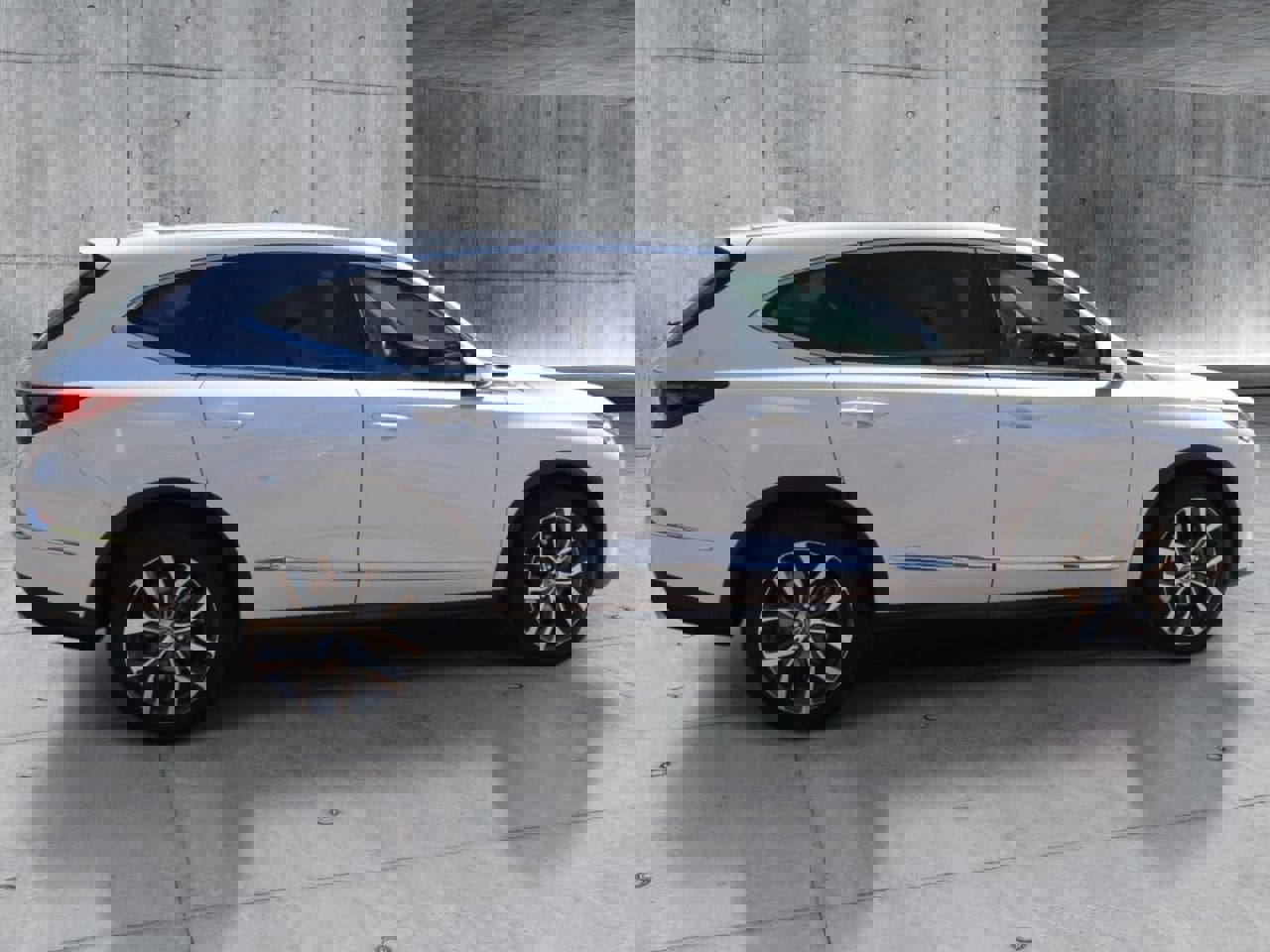 Used 2023 Acura MDX FWD w/ Technology Package image 7