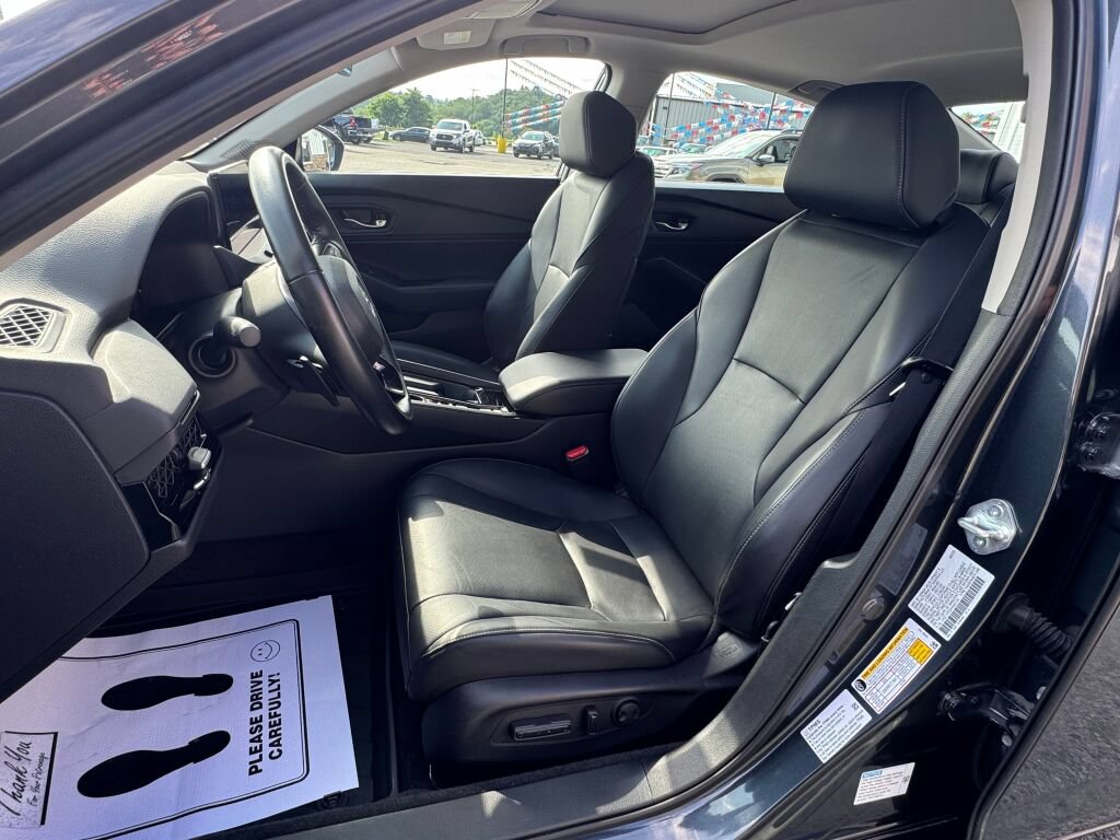 Used 2023 Honda Accord EX-L image 14