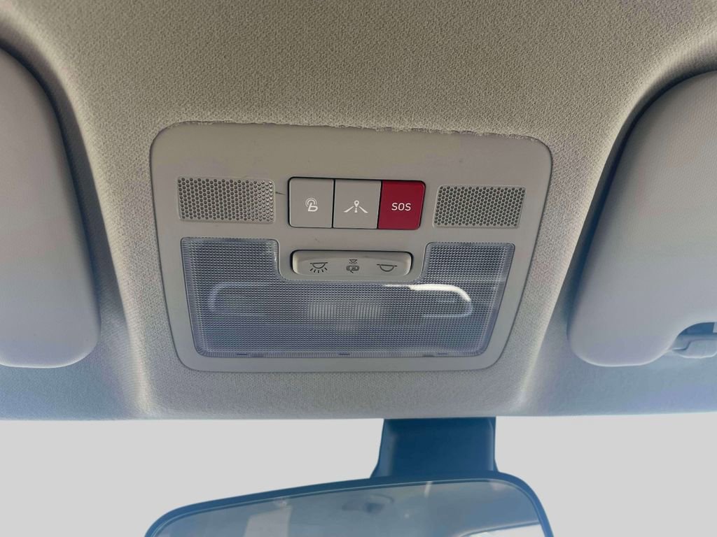 Certified 2023 Hyundai Venue Limited image 30