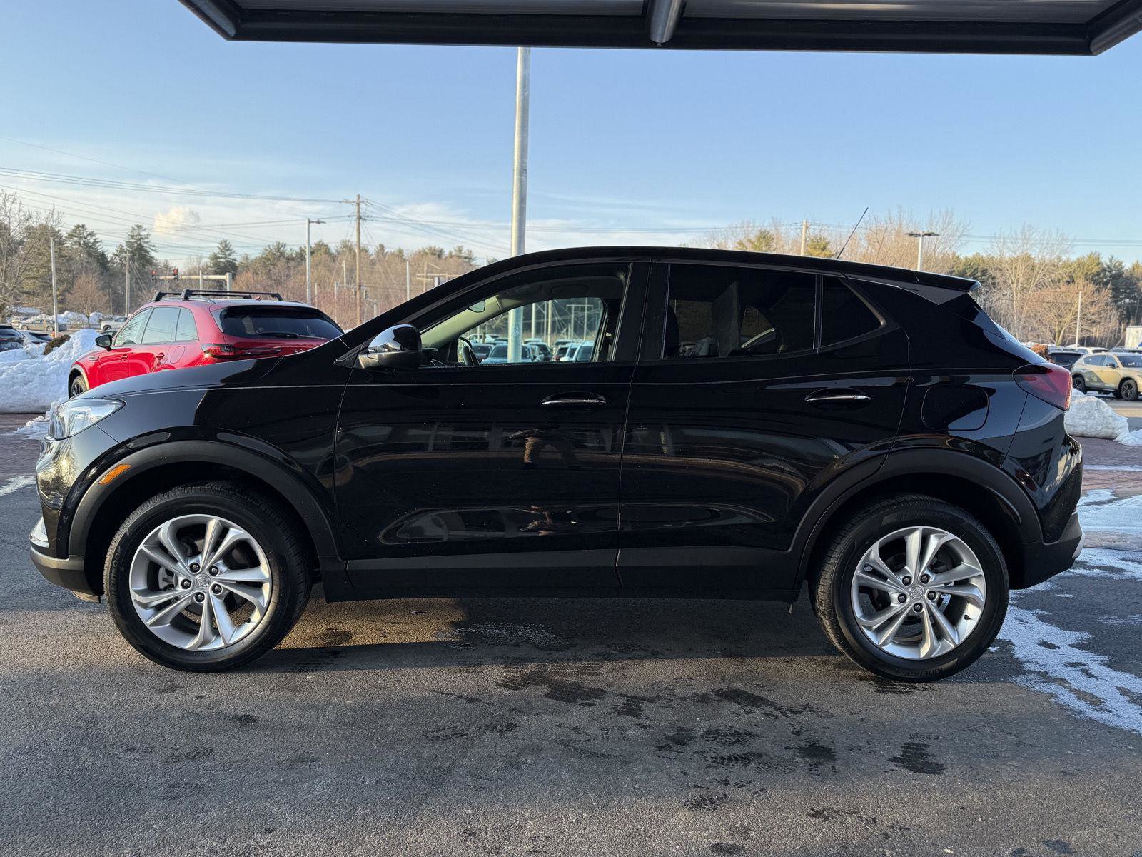 Used 2023 Buick Encore GX Preferred w/ Cold Weather Comfort Package image 8