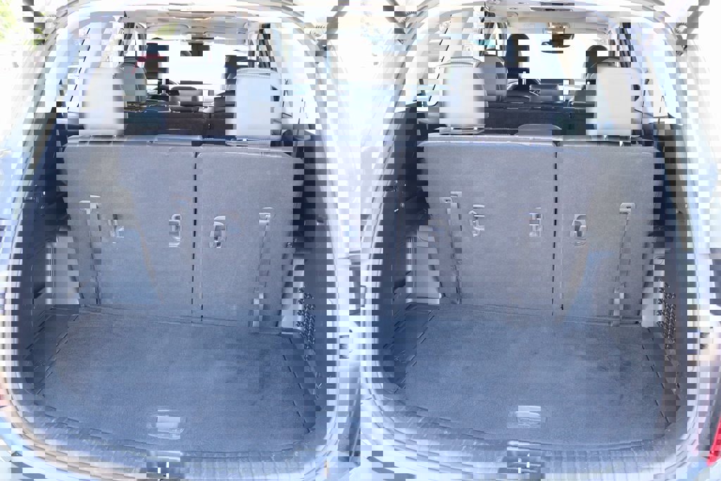 Used 2022 Kia Telluride EX image 5