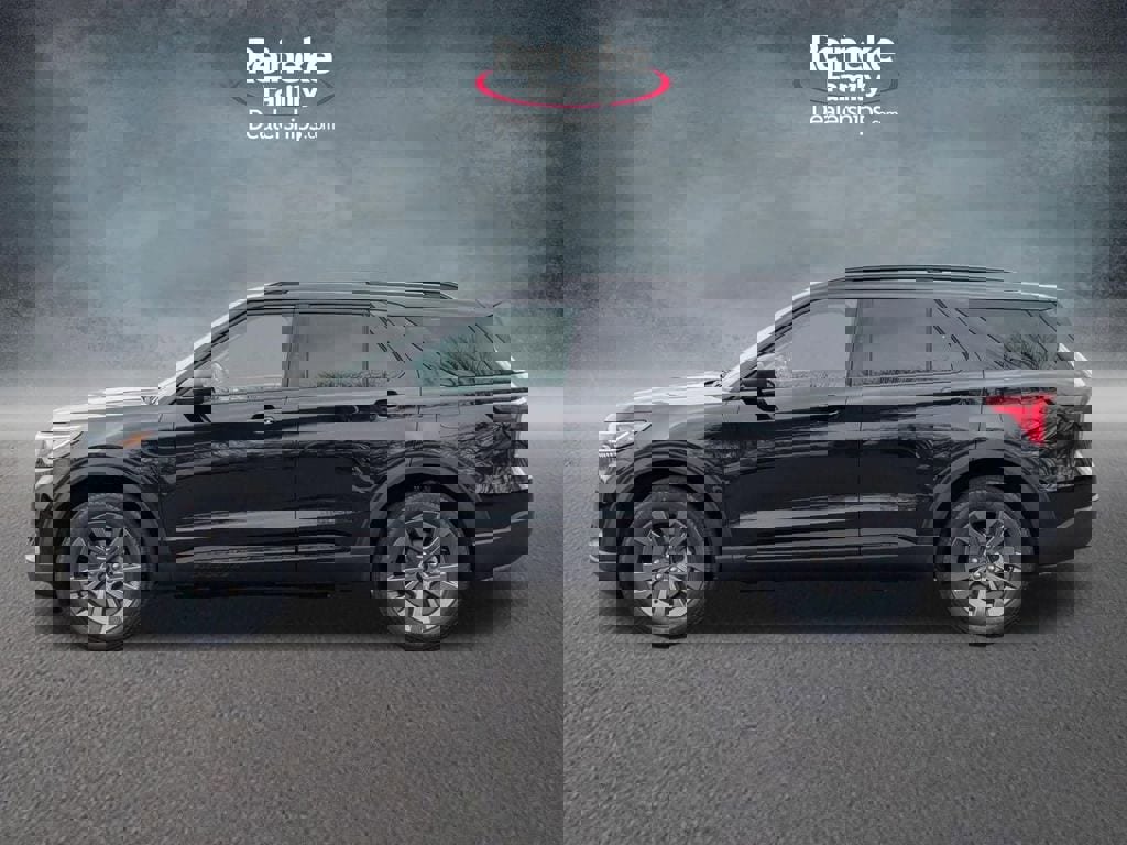 New 2026 Ford Explorer Active w/ Active Comfort Package image 16