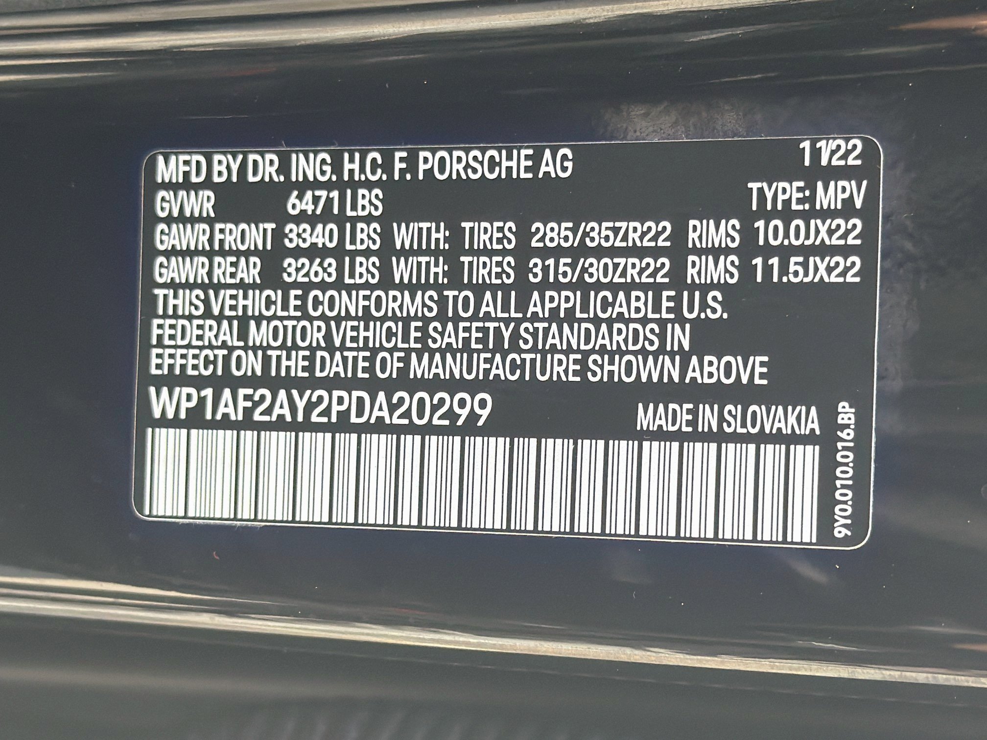 Used 2023 Porsche Cayenne Turbo AWD/4WD image 46