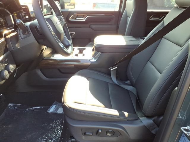 New 2026 Chevrolet Silverado 3500 LT w/ Trail Boss Package AWD/4WD image 6