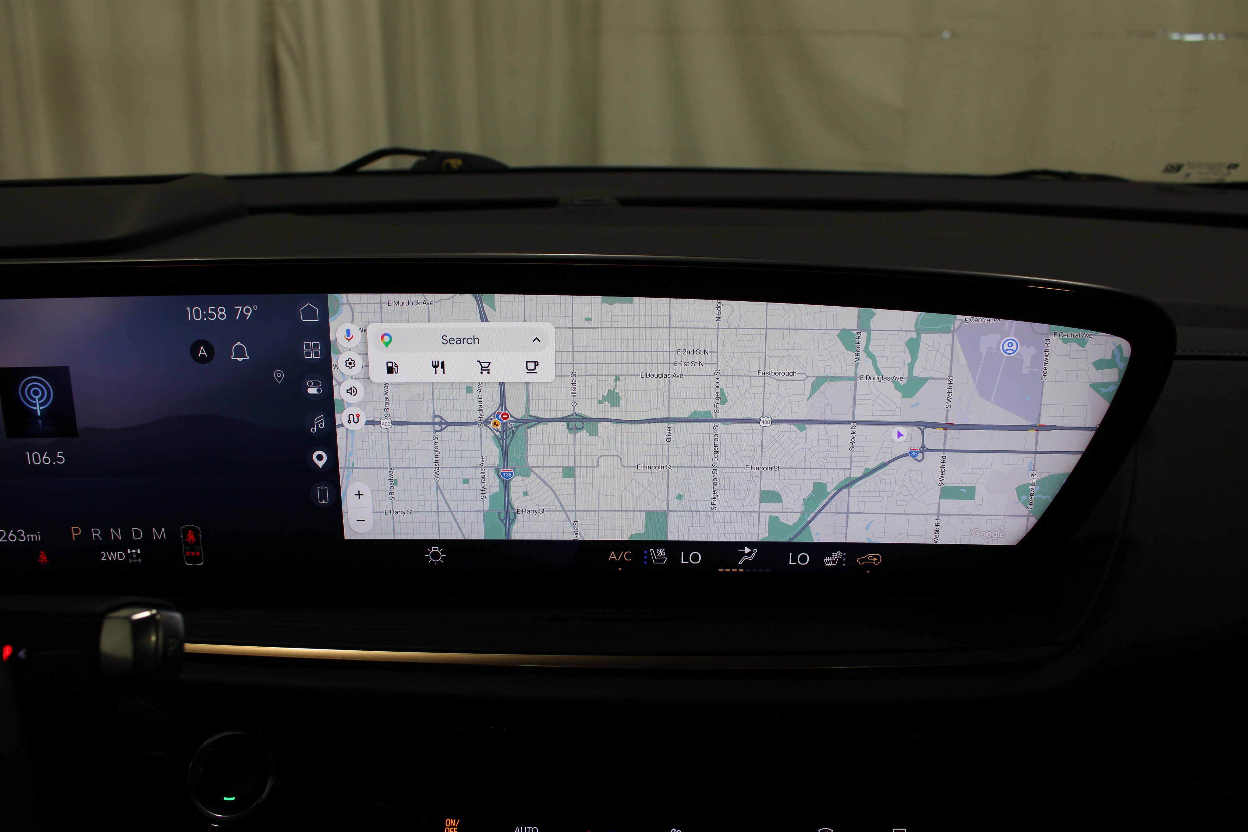 Used 2025 Buick Envision Avenir AWD/4WD image 18