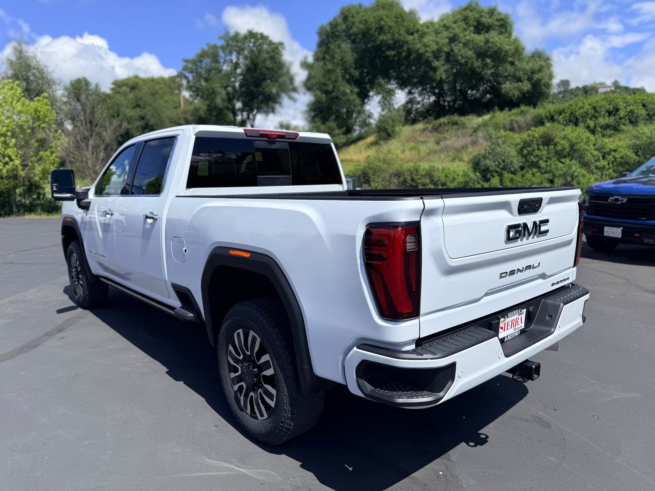 New 2026 GMC Sierra 2500 Denali Ultimate w/ Max Trailering Package AWD/4WD image 6