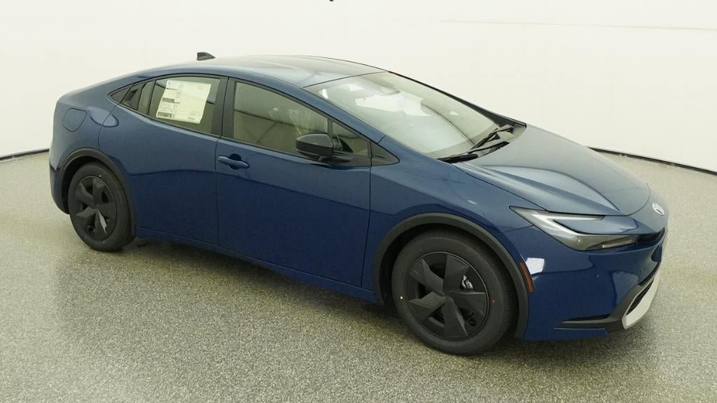 New 2026 Toyota Prius Plug-In Hybrid FWD image 12