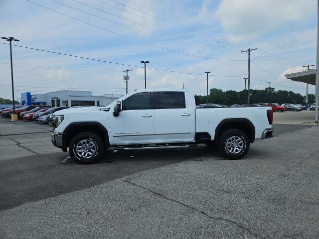 Used 2024 GMC Sierra 2500 SLT w/ SLT Premium Package AWD/4WD image 9