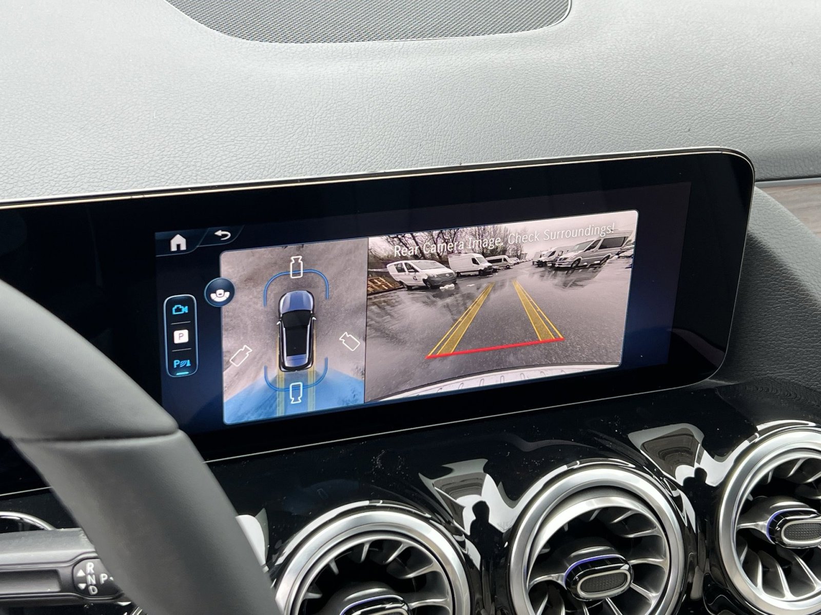 New 2026 Mercedes-Benz GLA 250 4MATIC image 17