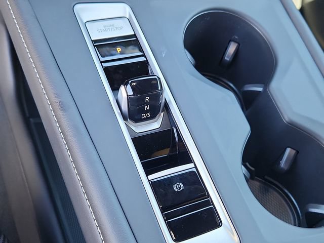 New 2026 Volkswagen Atlas Cross Sport SE AWD/4WD image 13