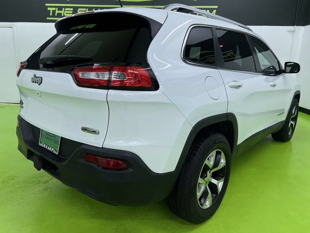 Used 2014 Jeep Cherokee Latitude w/ Comfort/Convenience Group AWD/4WD image 9